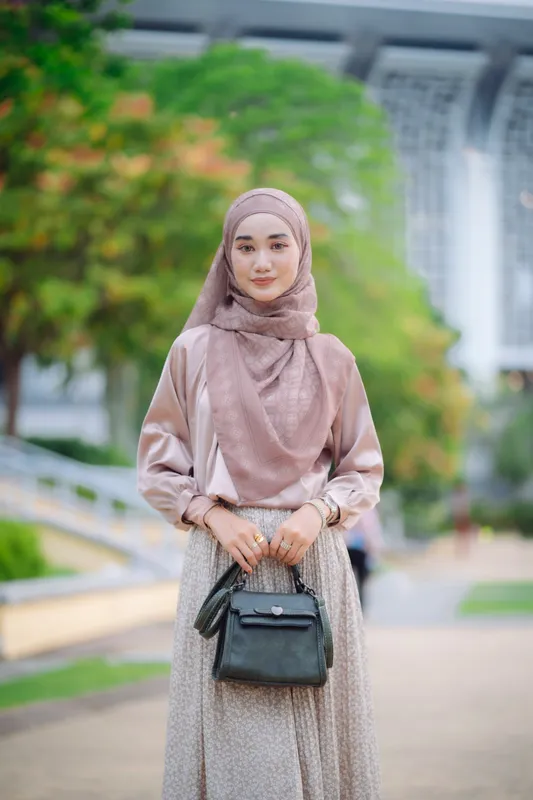 Signature Crepe Top